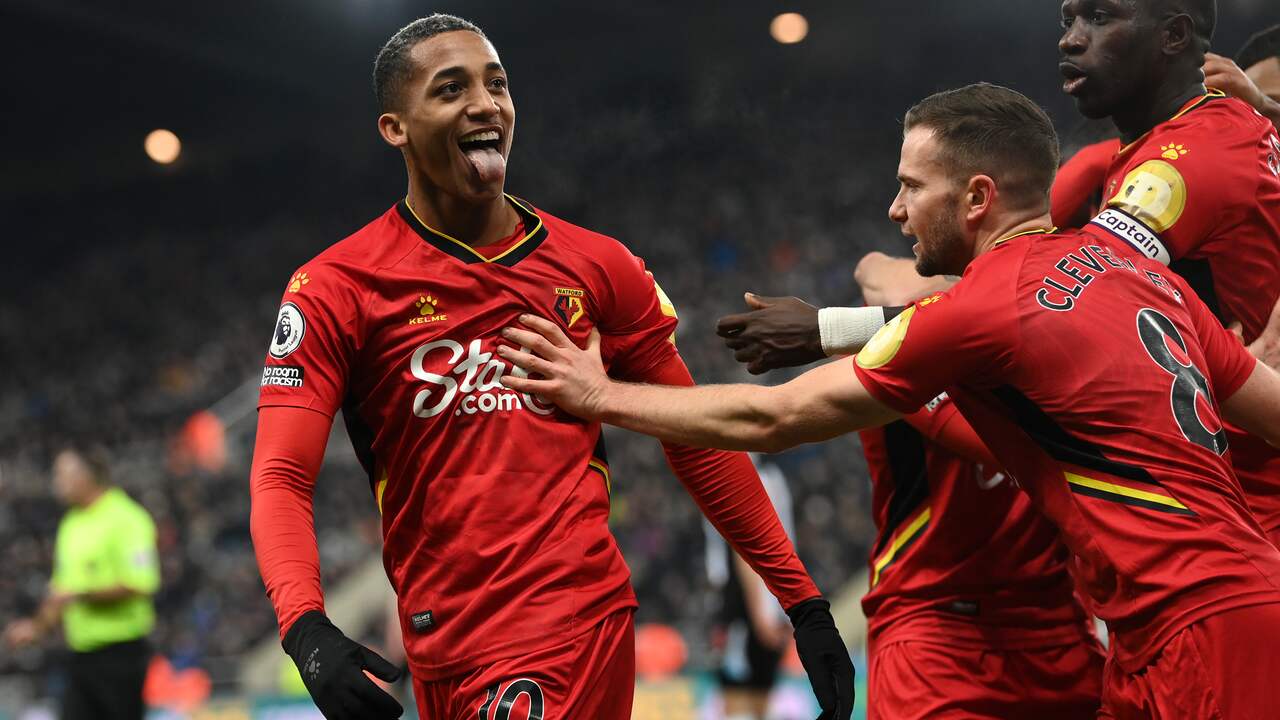 Vreugde bij Watford na de late gelijkmaker van João Pedro.