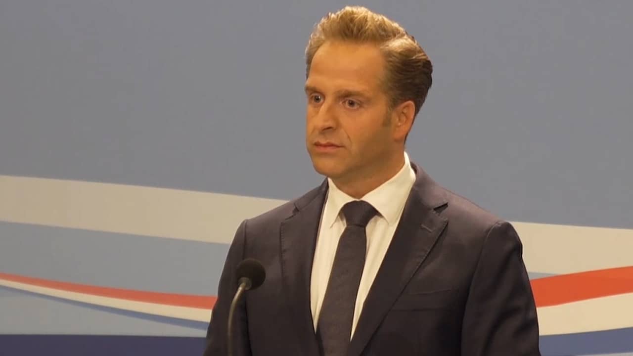 Beeld uit video: De Jonge over coronaspoedwet: '1,5 meter laten varen geen optie'