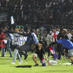 Minuut stilte bij Eredivisie-duels voor slachtoffers van rellen in Indonesië