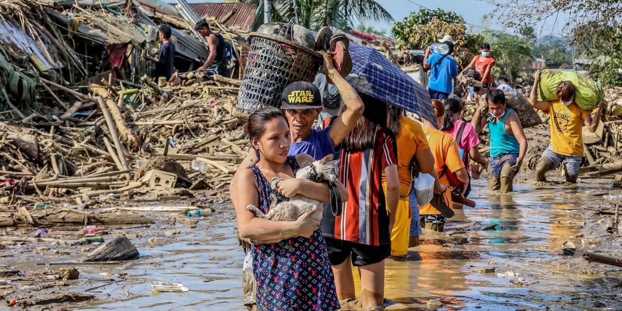 Tyfoon Vamco eist 67 slachtoffers op Filipijnen, nog 12 personen vermist