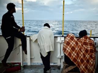 EU en VN willen dat Italië en Malta schip met 600 migranten opvangen