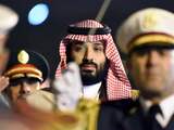 Zondag 2 december: De Saoedische kroonprins Mohammed Bin Salman te midden van een militaire band, bij zijn aankomst op het vliegveld van de Algerijnse hoofdstad Algiers.