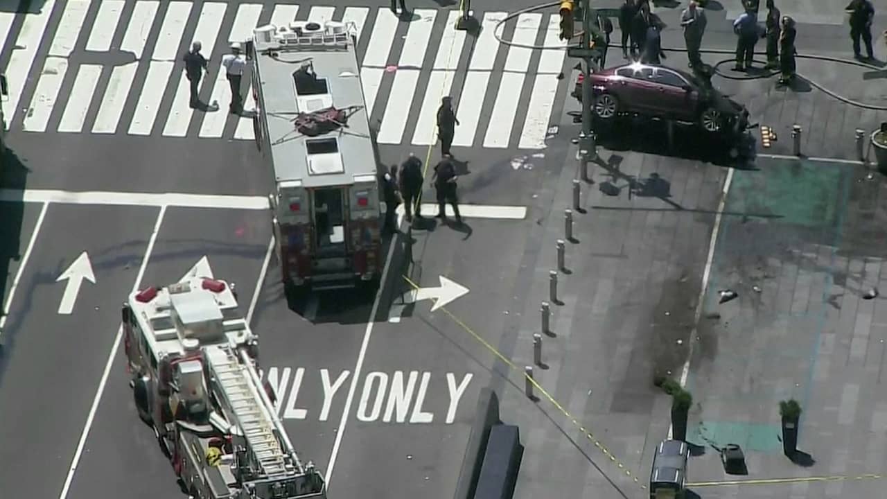 Beeld uit video: De nasleep van de aanrijding op Times Square in New York