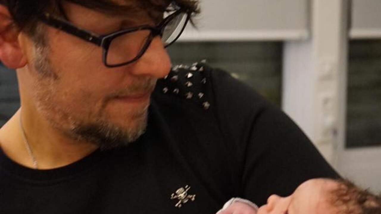 Singer Jan Dulles Has His First Child Teller Report