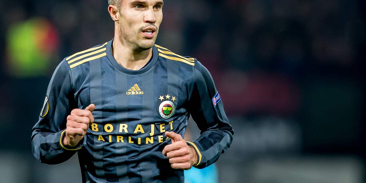 Zaakwaarnemer Van Persie sluit transfer naar Feyenoord deze zomer uit