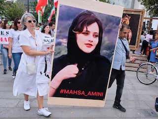 Iraanse journalisten jaren de gevangenis in voor verslag dood Masha Amini