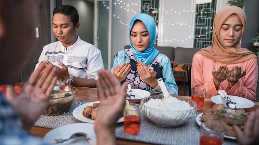 Niet mee kunnen vasten tijdens ramadan zorgt voor mentale druk