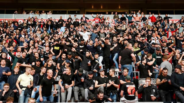 PSV zal woensdag door 23.500 fans worden aangemoedigd in het Philips Stadion.