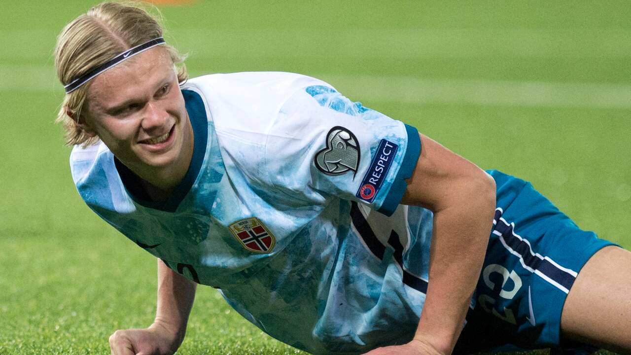 Champions League-topscorer Erling Haaland speelde een uur mee bij Noorwegen, maar kwam niet tot scoren.