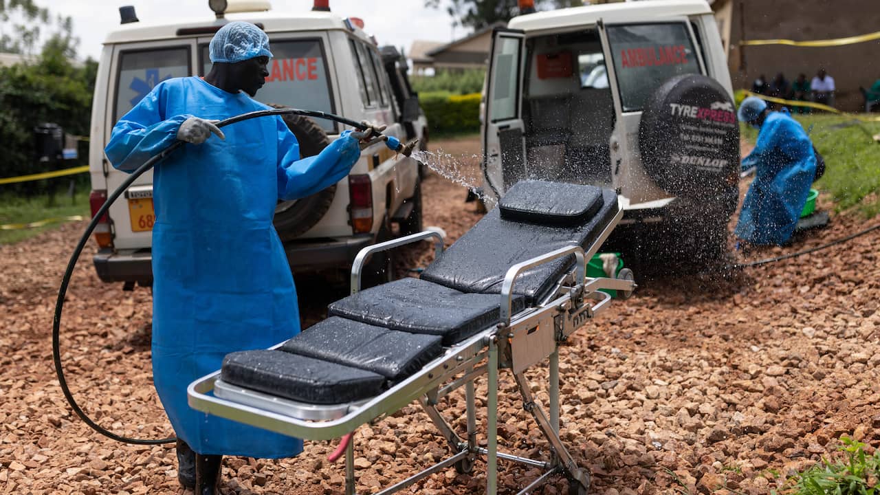 Uganda declares an end to the Ebola outbreak after 42 days without infection |  Abroad