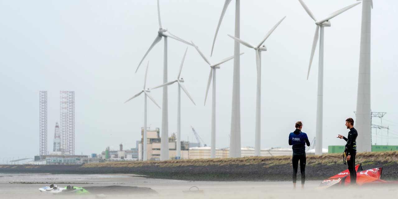 Recordopbrengst windstroom door onstuimig meiweer en nieuwe turbines