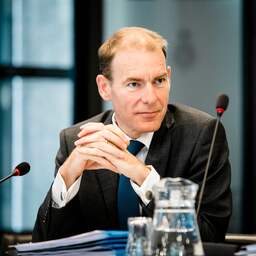 'Kamer jarenlang niet goed geïnformeerd over Belastingdienst'