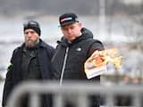 Rechts-extremist verbrandt koran voor Turkse ambassade in Zweden