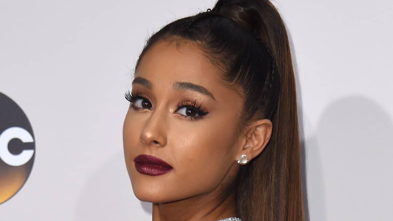 Ariana Grande pareert kritiek na aankondiging optreden op lhbt-festival |  Muziek | NU.nl