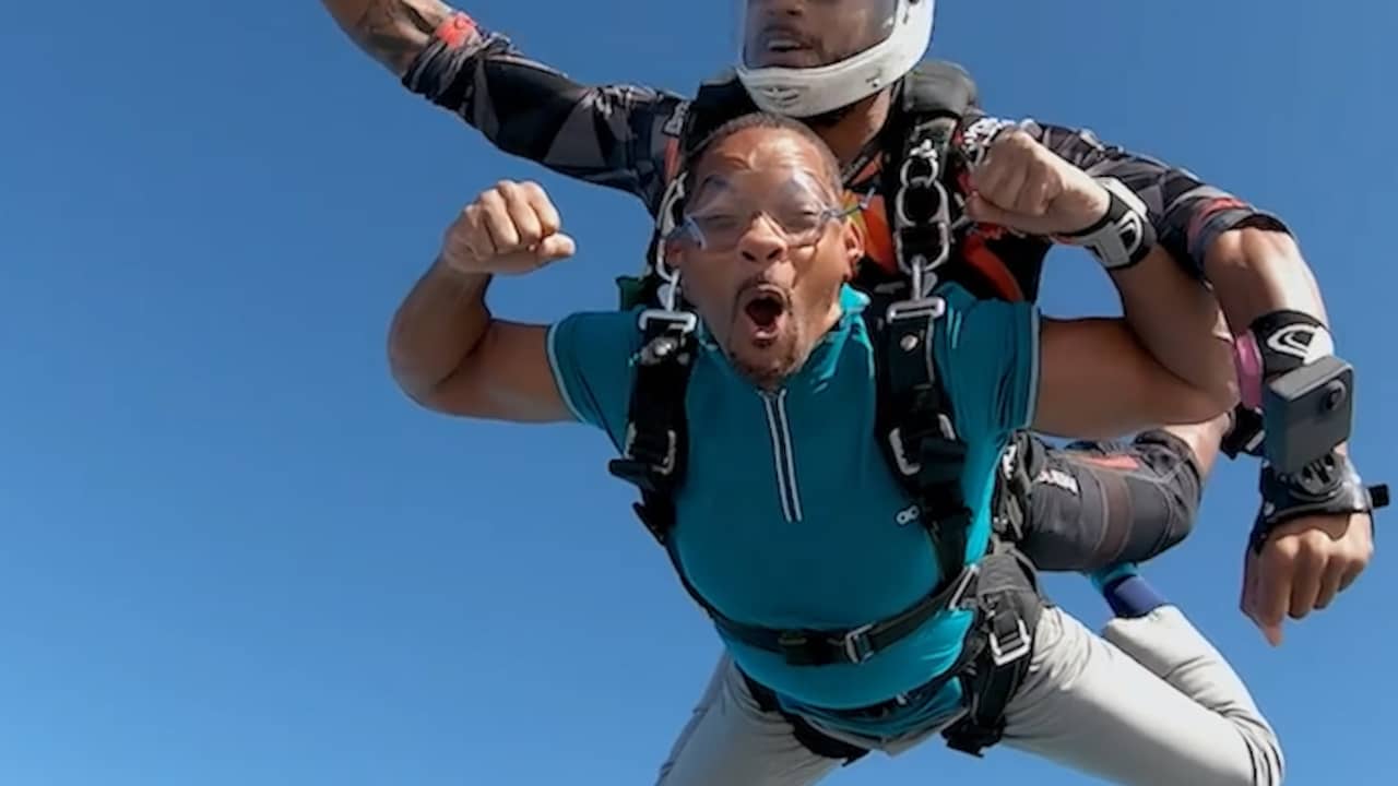 Skydiving Will Smith