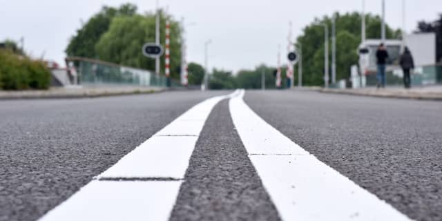 Onderdoorgang Julianabrug vrijdagavond weer open
