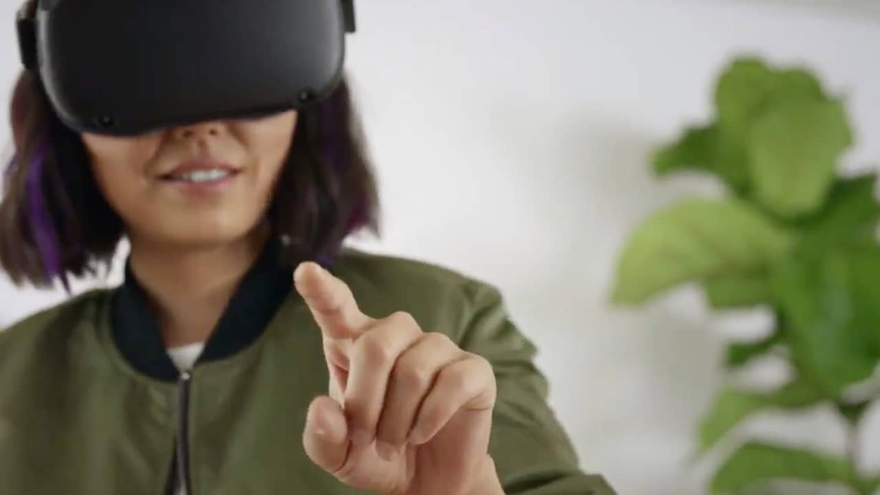 Facebook shows hand tracking for operating VR glasses Oculus Quest