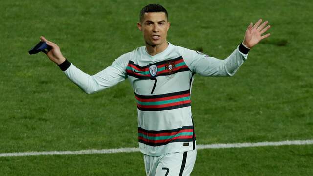 Cristiano Ronaldo kon niet geloven dat zijn vermeende doelpunt niet werd toegekend.