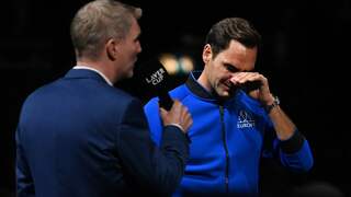 Bekijk het emotionele afscheid van Roger Federer als tennisser