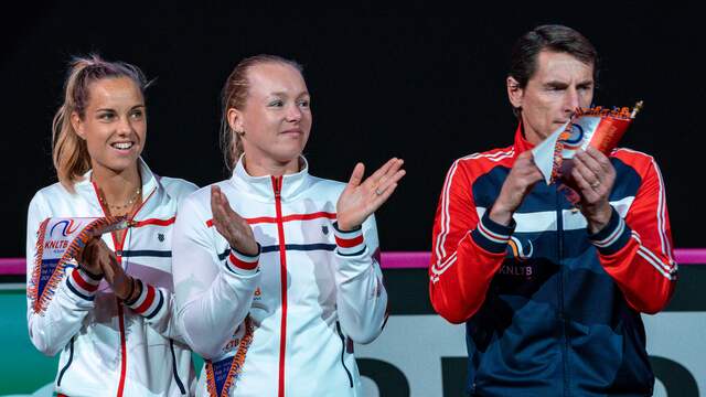 Kiki Bertens en Arantxa Rus gaan waarschijnlijk de wedstrijden in het enkelspel spelen tegen China.