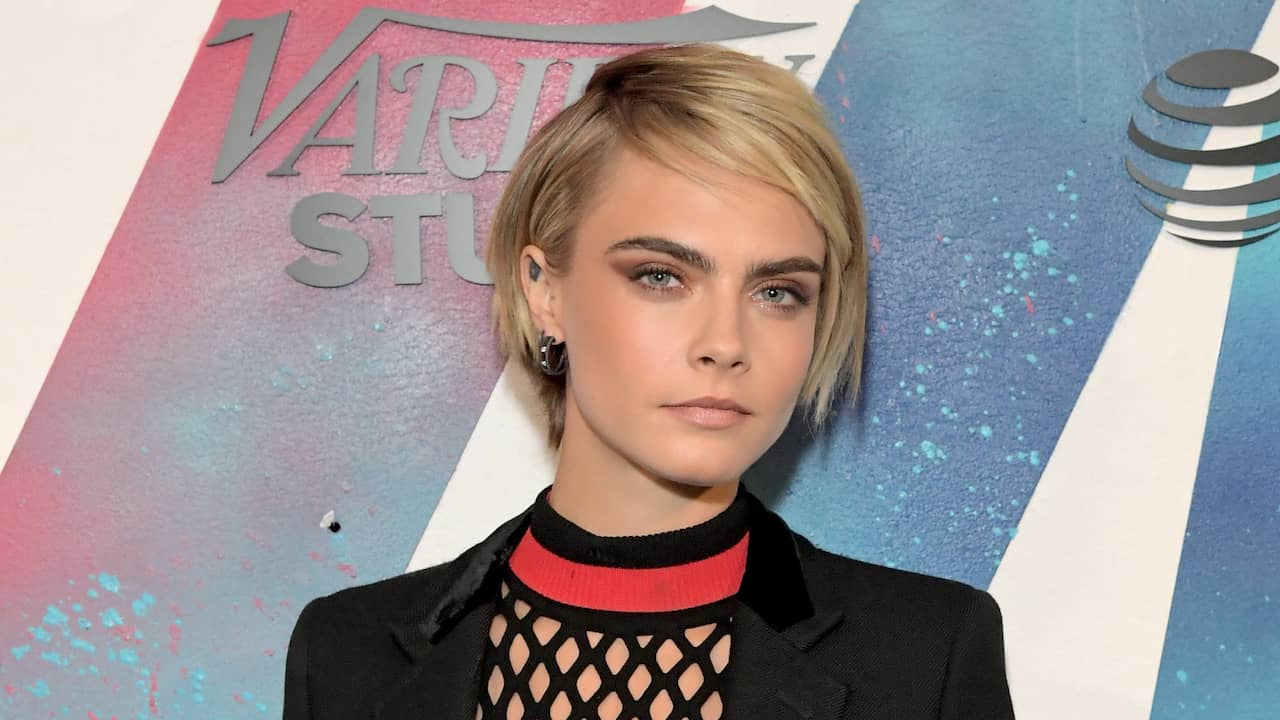 Cara Delevingne had door Disney-prinsessen moeite met eigen seksualiteit |  Achterklap | NU.nl