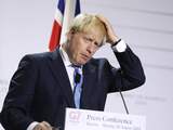 Bijpraten over Brexit: Johnson in de problemen, Brussel kijkt met argusogen toe