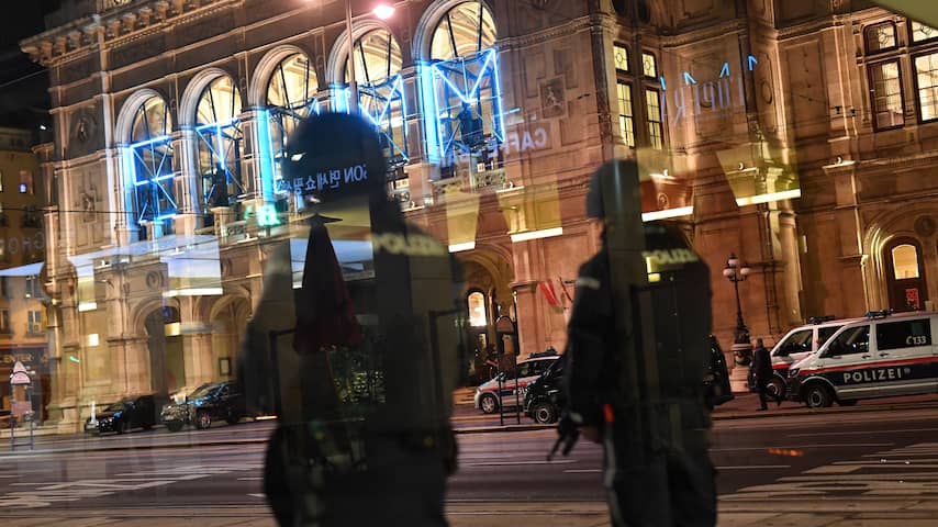 Zeker drie doden bij aanslag Wenen, minstens één dader was IS-sympathisant