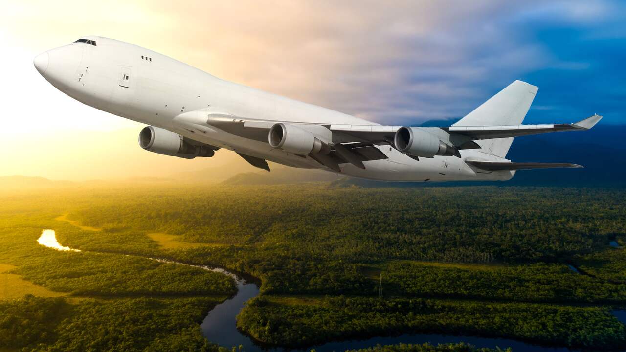 Beeld uit video: Grootste blusvliegtuig ter wereld ingezet bij Amazonebranden