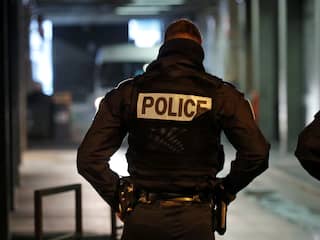 Man onthoofd in voorstad Parijs, verdachte door politie doodgeschoten