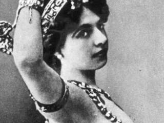 Bezittingen spionne Mata Hari brengen 45.000 euro op bij veiling