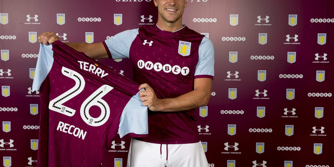 Transfervrije Terry (36) verbindt zich voor een jaar aan Aston Villa