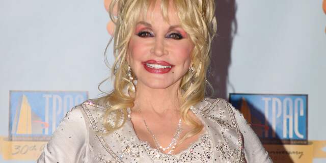 Dolly Parton op 75e verjaardag waarschijnlijk op cover van Playboy
