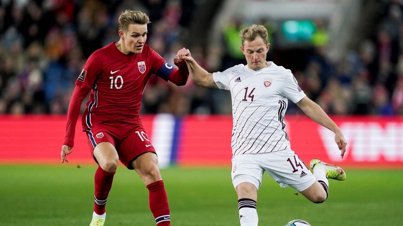 Kaptein Martin Ødegaard klarte ikke å redde Norge fra en svært skuffende remis.