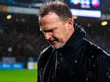 Utrecht-trainer Van den Brom een duel geschorst voor uitschelden arbiter