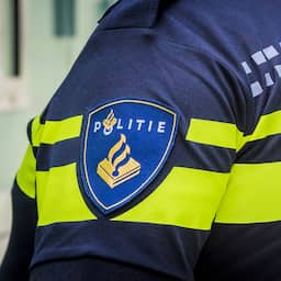 Spookrijder in 'verdachte auto' crasht na achtervolging op A27, drie arrestaties