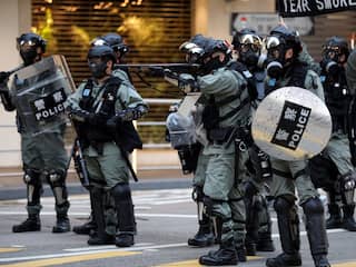 200 arrestaties bij demonstratie in Hongkong na vervanging vijf ministers