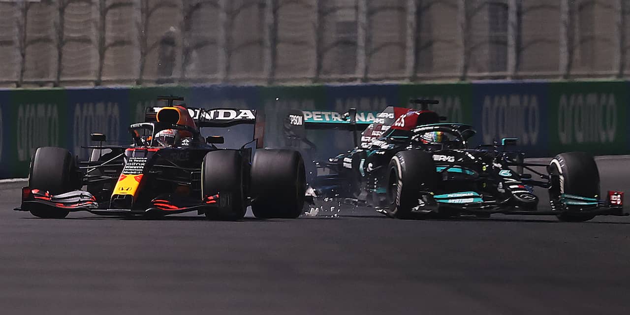 Verstappen en Hamilton op gelijke hoogte na bizarre GP van Saoedi-Arabië