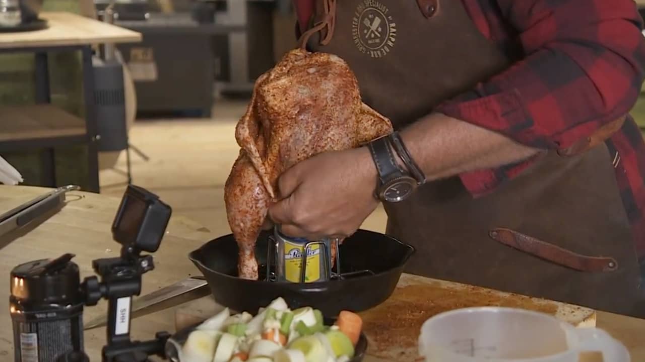 Origineel barbecueën? Plan vooruit en bestel ruim op tijd Barbecuetips van experts: 'Gebruik geen vork voor het