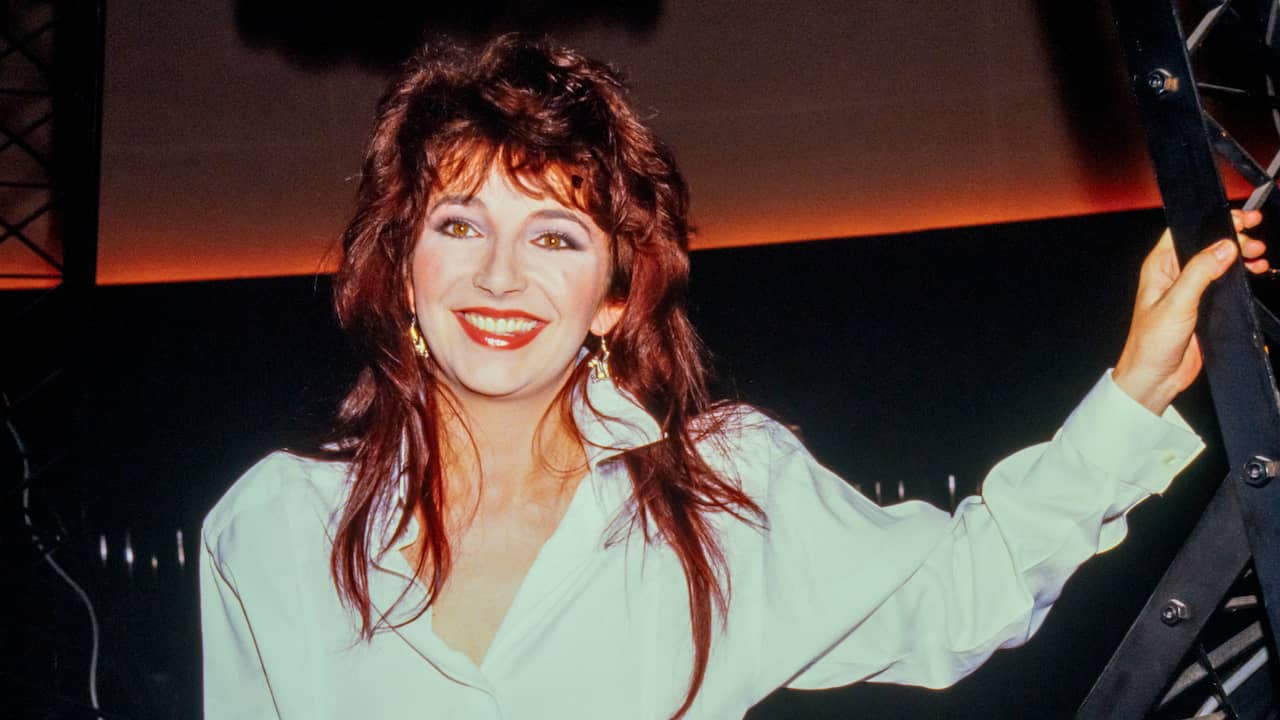 Kate Bush thanks makers Stranger Things for unexpected number 1 hit |  NOW