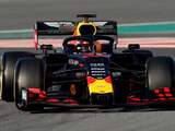 Verstappen rijdt 33 ronden en vijfde tijd in ochtendsessie derde testdag