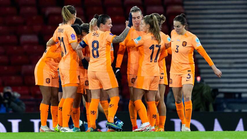 Oranje Wint Nipt Van Schotland En Profiteert Richting Spelen Van ...