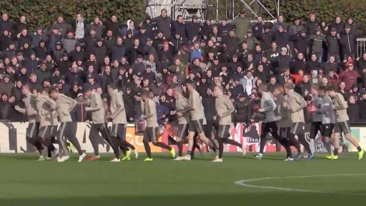 Grote belangstelling laatste training Ajax voor Klassieker