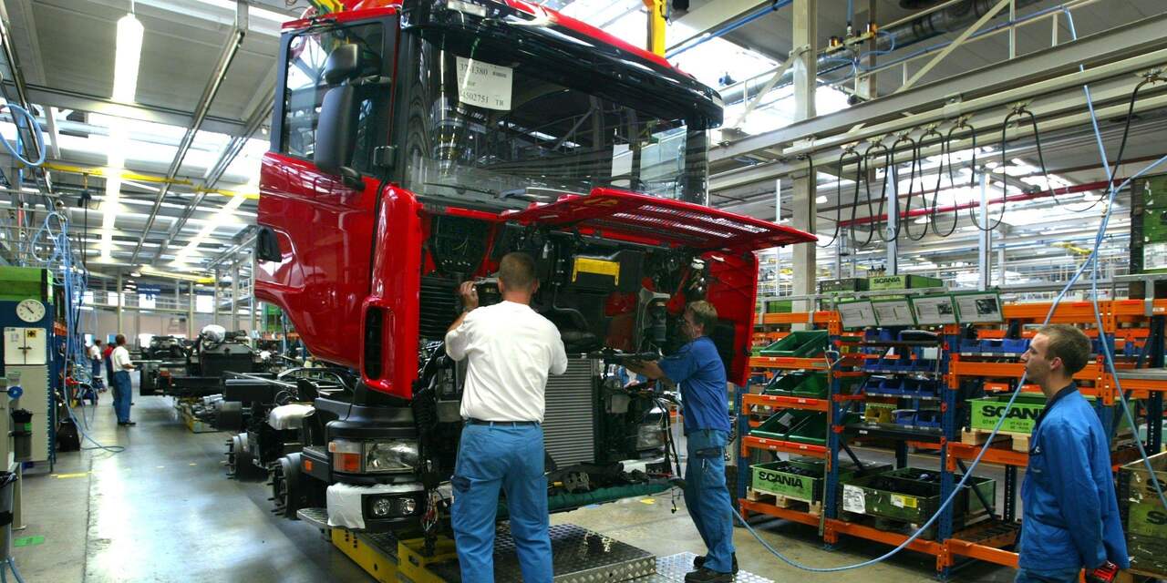 Verrassingsstaking legt Scania-fabriek in Zwolle 24 uur lang stil