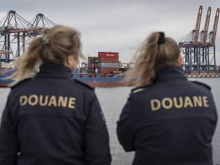 Minder cocaïne gevonden in Rotterdamse haven, recordhoeveelheid in Antwerpen