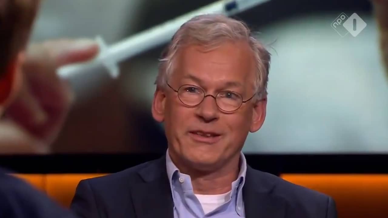 Beeld uit video: CEO Philips: 'Ik verwacht van iedereen dat hij zich laat vaccineren'