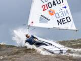 Zeilster Bouwmeester pakt door en staat nu tweede op WK Laser Radial