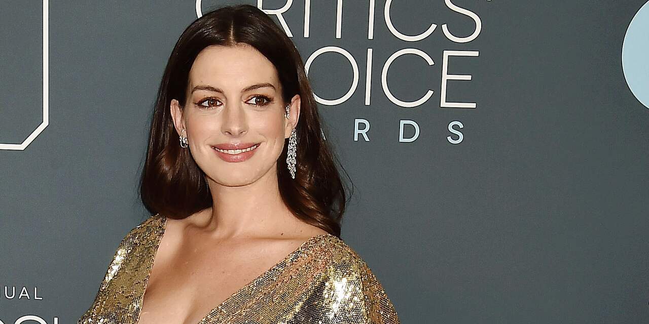 Anne Hathaway leerde van negatieve berichten op sociale media