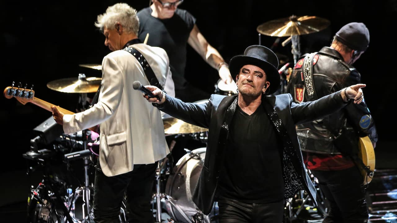 U2 met 118 miljoen dollar best verdienende artiest van het jaar