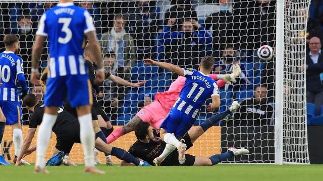 Leandro Trossard tekende voor de 1-2 namens Brighton.