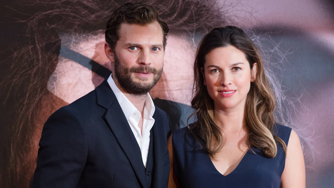 Jamie Dornan again became the father of a girl - Teller Report